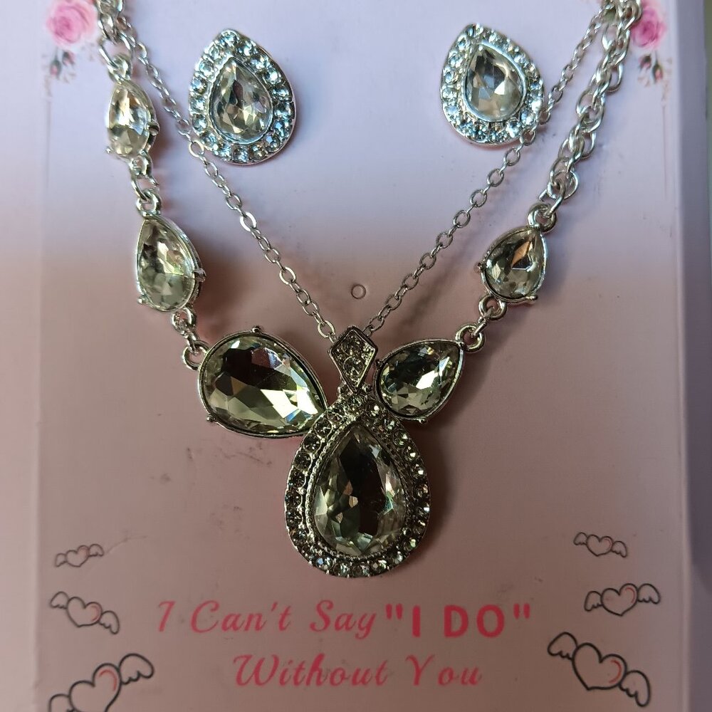 Jewelry Set Silver-Tone With Rhinestones Necklace Stud Earrings Bracelet